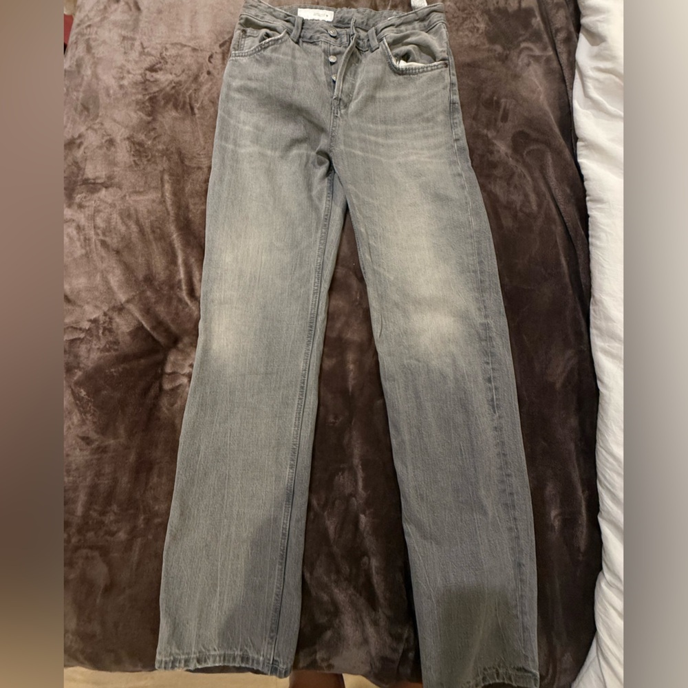 Zara Gray Straight Leg Jeans